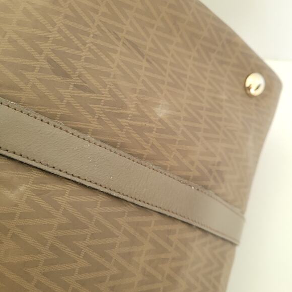 Mario Valentino Vintage Duffle Boston Tote Bag Handbag Large Travel Brown Logo - Picture 16 of 16